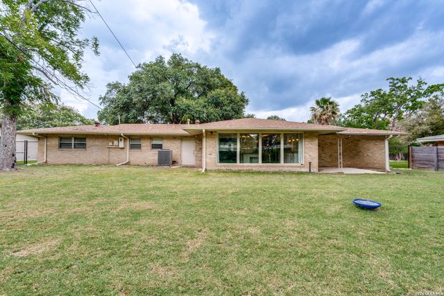 223 Beechwood, San Antonio, TX 78216