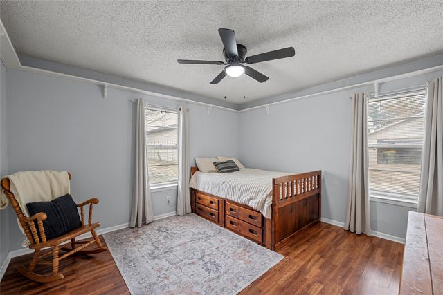 107 Woody Ray Drive, Elm Mott, TX 76640