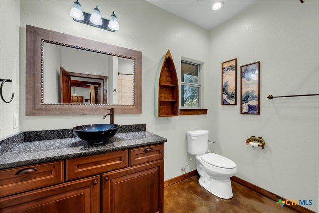 5971 County Road 208, Lampasas, TX 76550