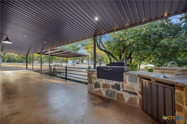 5971 County Road 208, Lampasas, TX 76550