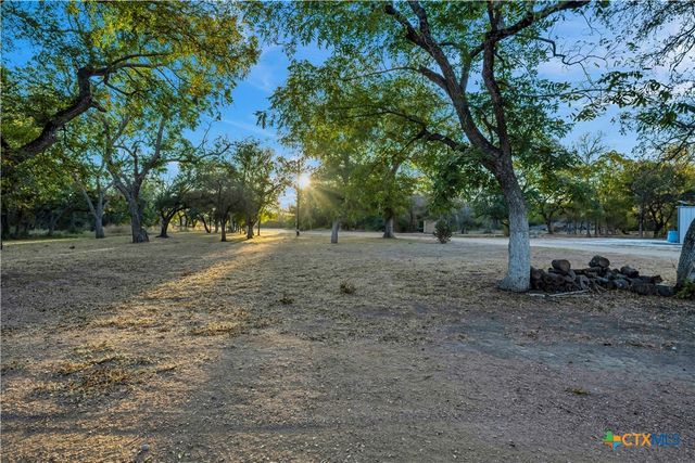 5971 County Road 208, Lampasas, TX 76550