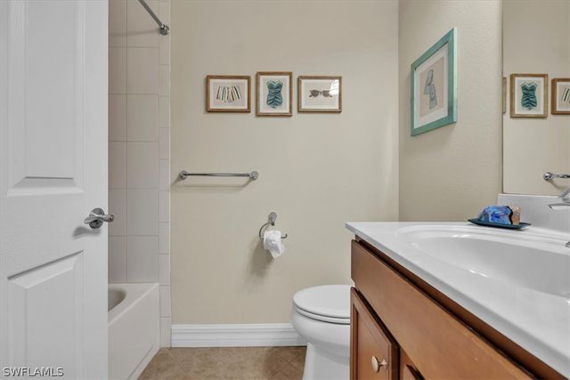 12617 Fairway Cove CT, Fort Myers, FL 33905