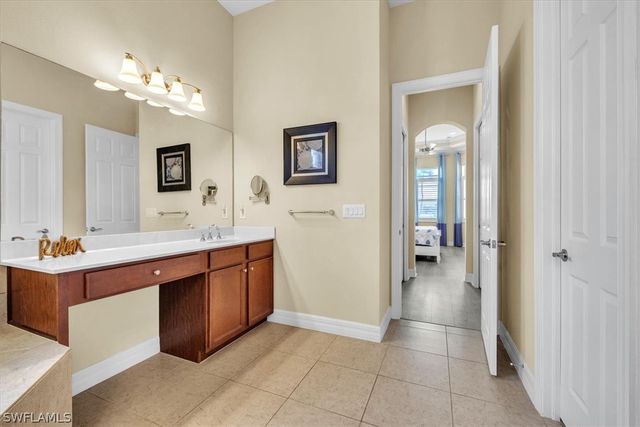 12617 Fairway Cove CT, Fort Myers, FL 33905