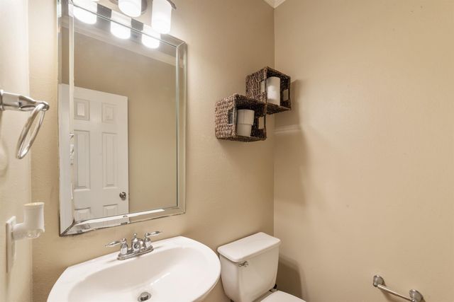 6222 Skyline Drive Drive 8, Houston, TX 77057