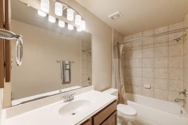 6222 Skyline Drive Drive 8, Houston, TX 77057