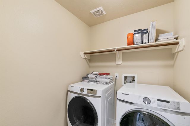 6222 Skyline Drive Drive 8, Houston, TX 77057
