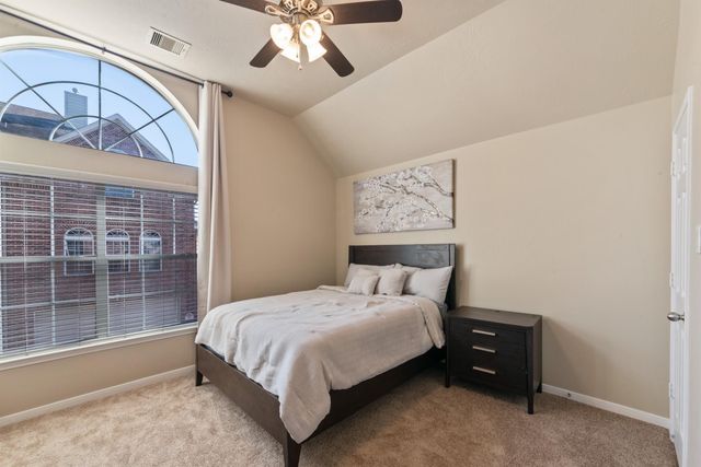 6222 Skyline Drive Drive 8, Houston, TX 77057