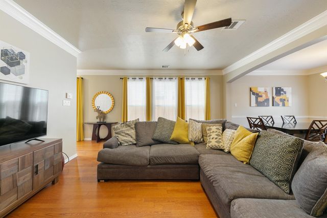 6222 Skyline Drive Drive 8, Houston, TX 77057