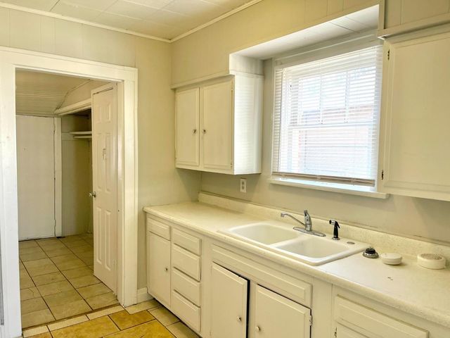 2117 15th Street, A, Lubbock, TX 79401