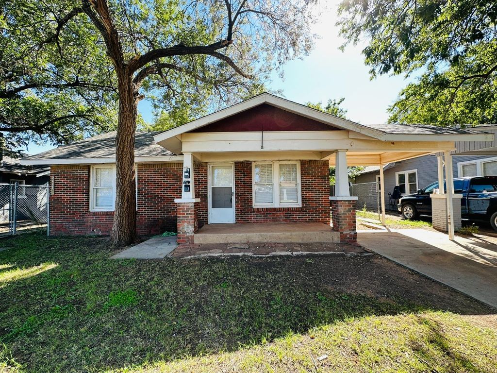 2117 15th Street, A, Lubbock, TX 79401