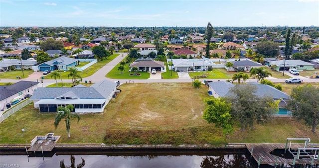 1215 SE 16th ST, Cape Coral, FL 33990