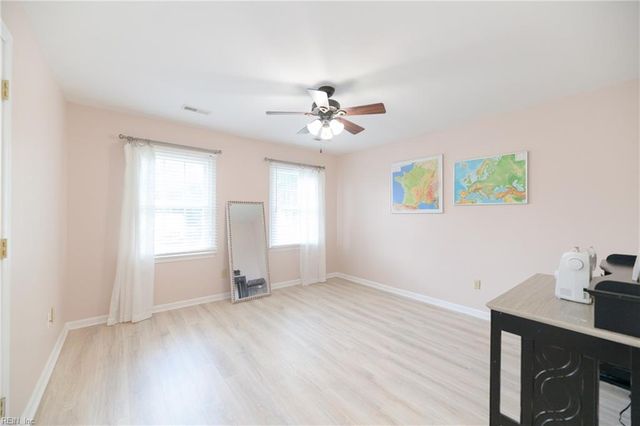1805 Clearwater CT, Newport News, VA 23602