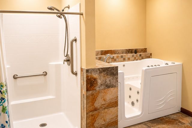 222 Oaks Rd, Ethridge, TN 38456