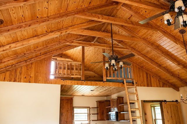 222 Oaks Rd, Ethridge, TN 38456