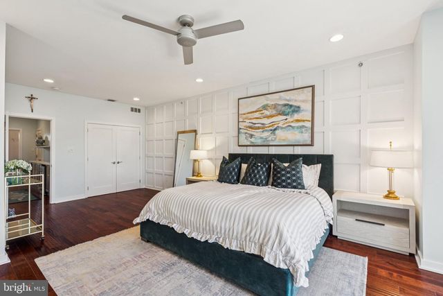 922 N MARSHALL ST, Philadelphia, PA 19123