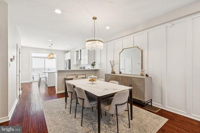 922 N MARSHALL ST, Philadelphia, PA 19123