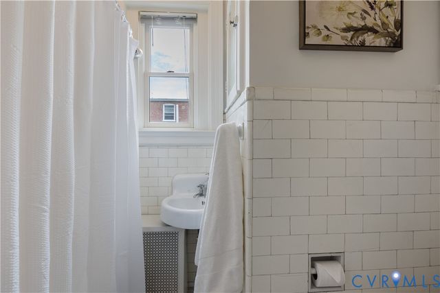 1220 W Franklin St, Richmond, VA 23220