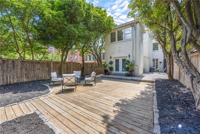 1220 W Franklin St, Richmond, VA 23220