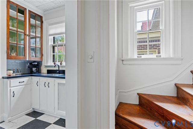 1220 W Franklin St, Richmond, VA 23220