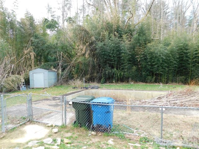 124 Jeff Street, Hendersonville, NC 28739