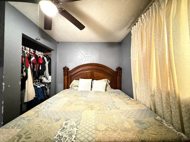 806 E Houston Street, Marshall, TX 75670