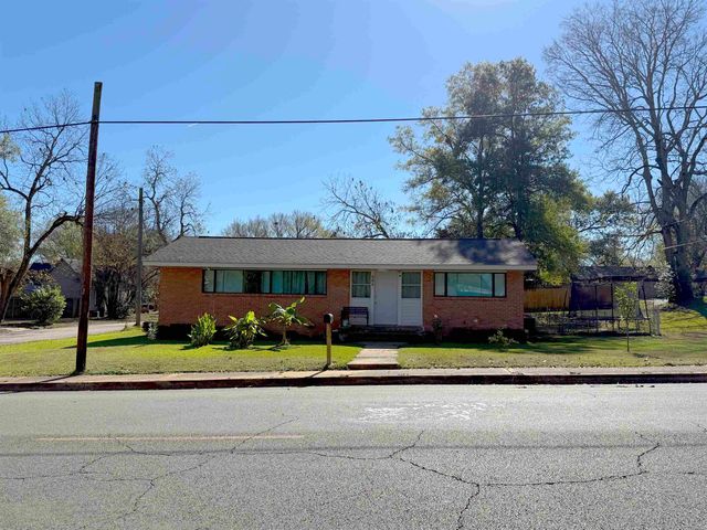 806 E Houston Street, Marshall, TX 75670