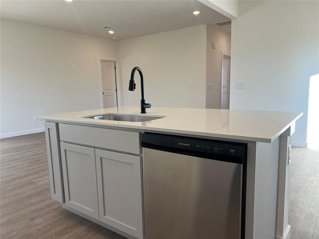 2061 Brush Creek Way, Newcastle, OK 73065