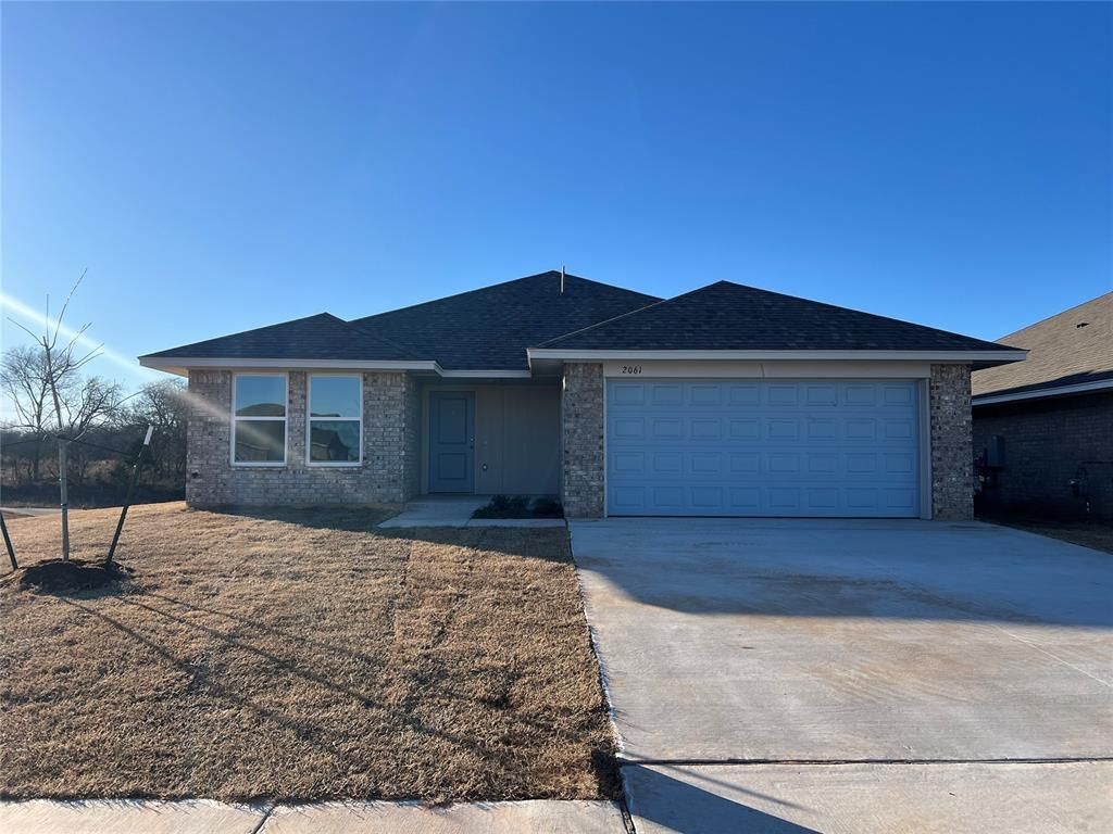 2061 Brush Creek Way, Newcastle, OK 73065