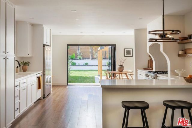 3448 Ferncroft Road, Los Angeles, CA 90039