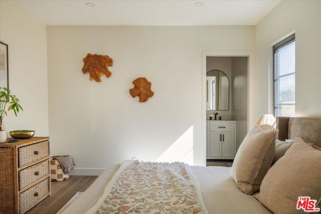 3448 Ferncroft Road, Los Angeles, CA 90039