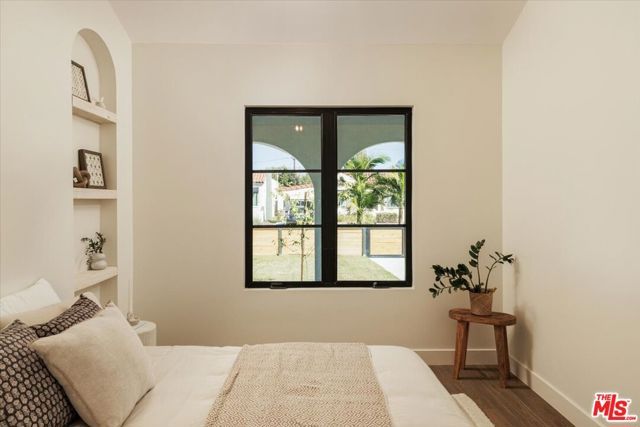 3448 Ferncroft Road, Los Angeles, CA 90039