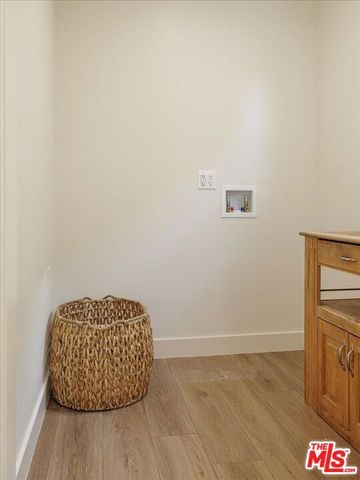 3448 Ferncroft Road, Los Angeles, CA 90039