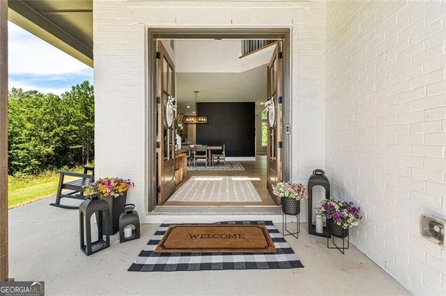 3018 Millpond Way, Woodstock, GA 30188