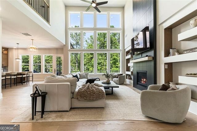 3018 Millpond Way, Woodstock, GA 30188