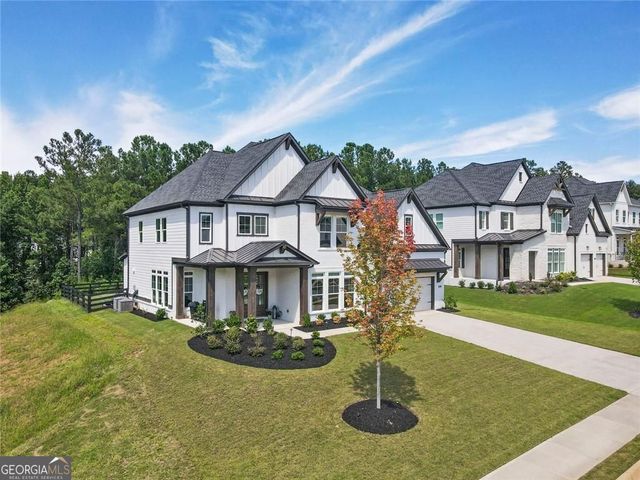 3018 Millpond Way, Woodstock, GA 30188