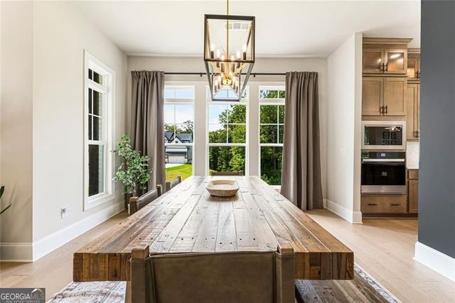 3018 Millpond Way, Woodstock, GA 30188