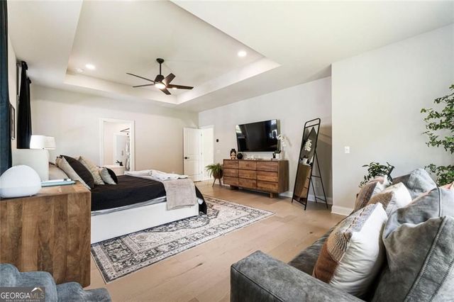 3018 Millpond Way, Woodstock, GA 30188