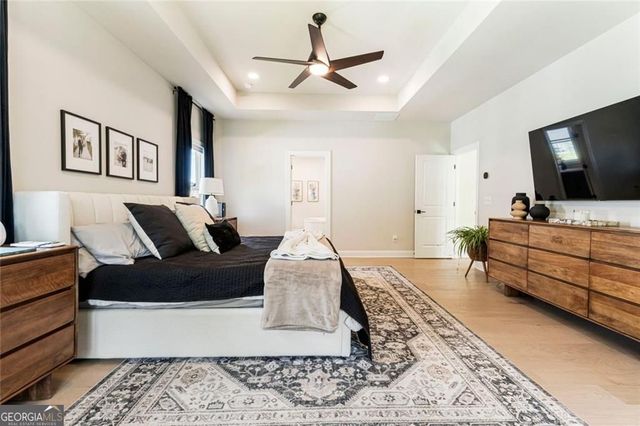 3018 Millpond Way, Woodstock, GA 30188