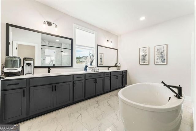 3018 Millpond Way, Woodstock, GA 30188