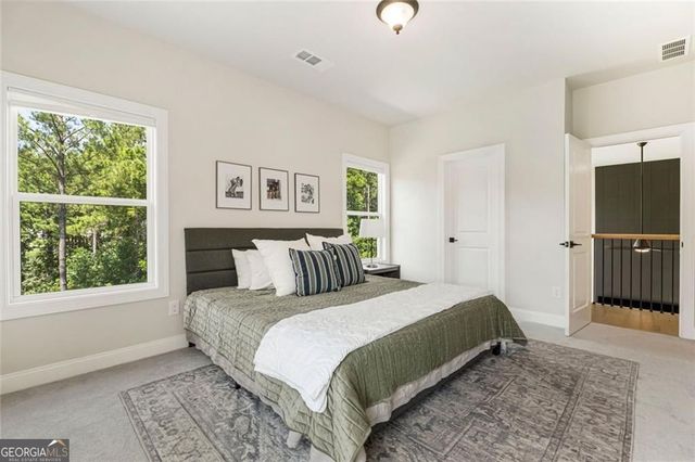 3018 Millpond Way, Woodstock, GA 30188