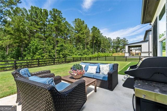 3018 Millpond Way, Woodstock, GA 30188