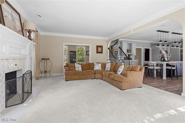 8510 Deacon Avenue NW, North Canton, OH 44720