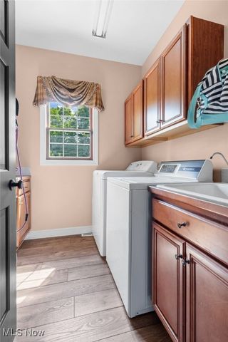 8510 Deacon Avenue NW, North Canton, OH 44720