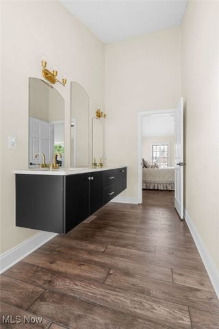 8510 Deacon Avenue NW, North Canton, OH 44720