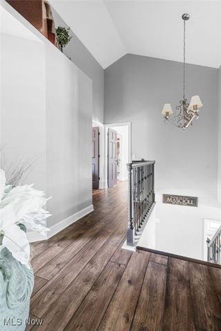 8510 Deacon Avenue NW, North Canton, OH 44720