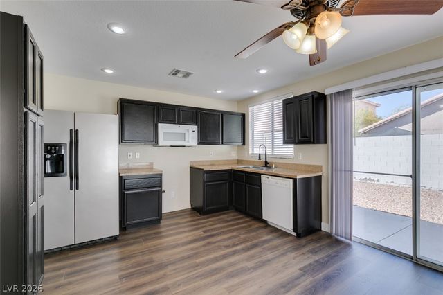8628 Shady Pines Drive, Las Vegas, NV 89143