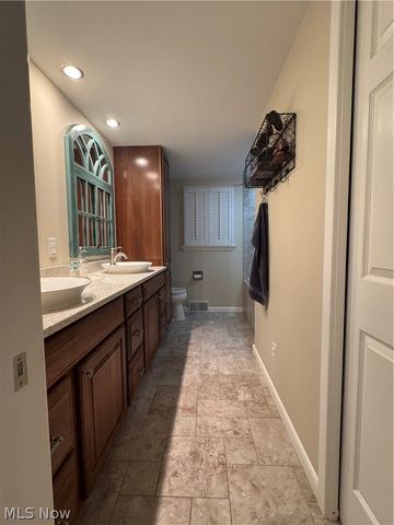 8420 W Ridge Road, Elyria, OH 44035