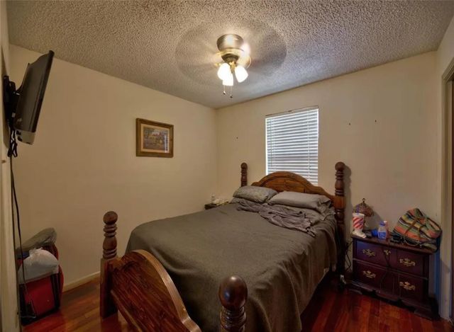 31 Clearview Street, Point Blank, TX 77364