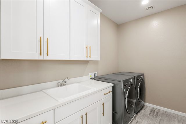 10277 Green Ember Drive, Las Vegas, NV 89135