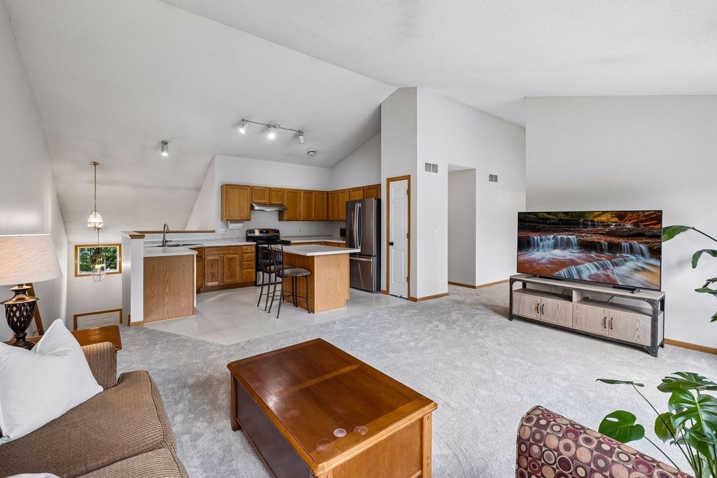6646 154th Street W, Apple Valley, MN 55124 — photo 5